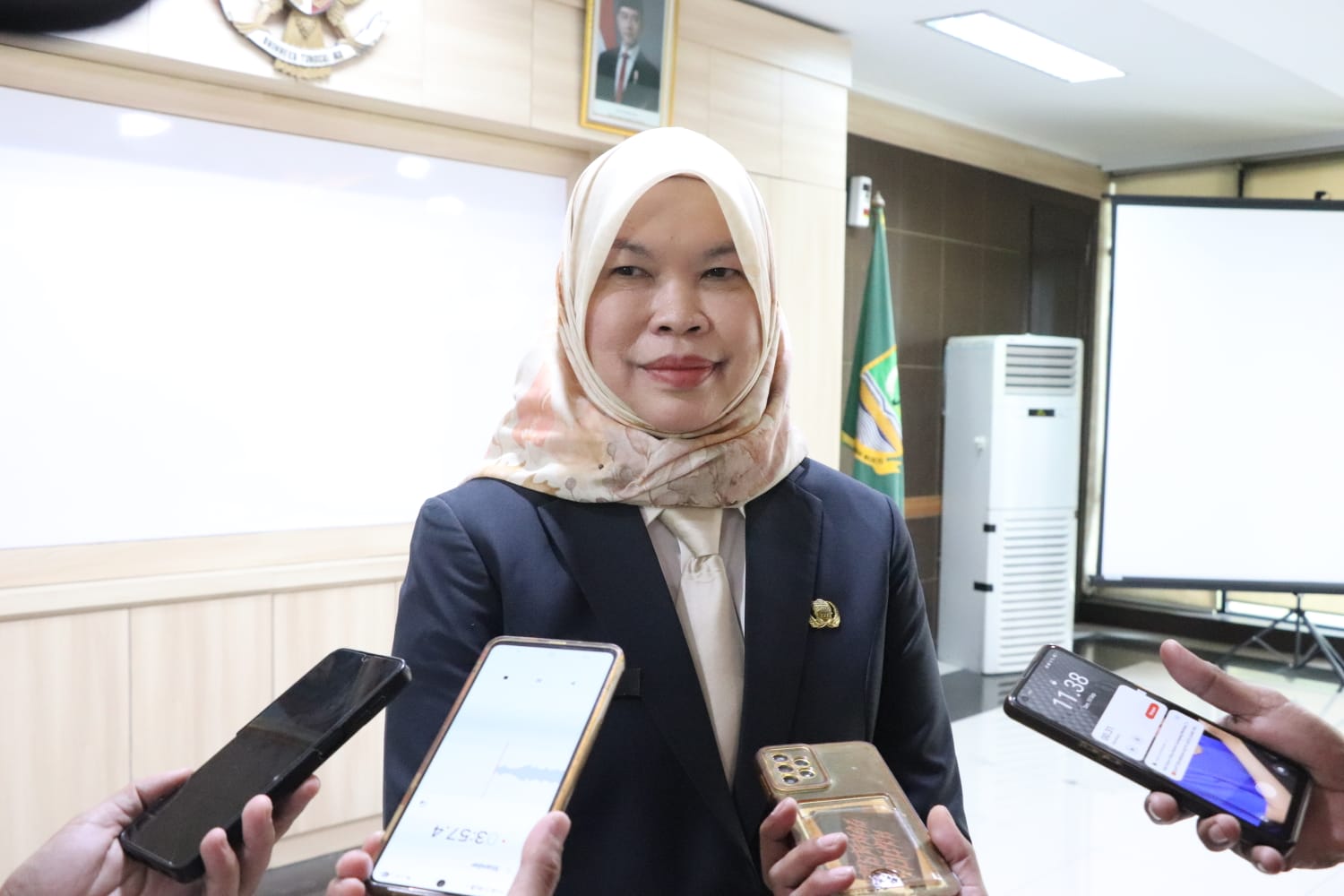 Ida Farida Resmi Jabat Pj Sekda Bekasi, Bupati Janjikan Seleksi Definitif Oktober 2025